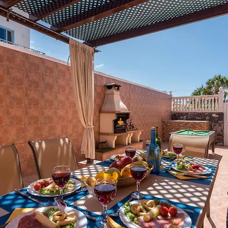 Naranja Mit Beheiztem Pool Und Meerblick *