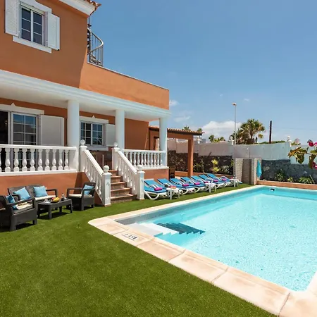 Naranja Mit Beheiztem Pool Und Meerblick 度假居 *